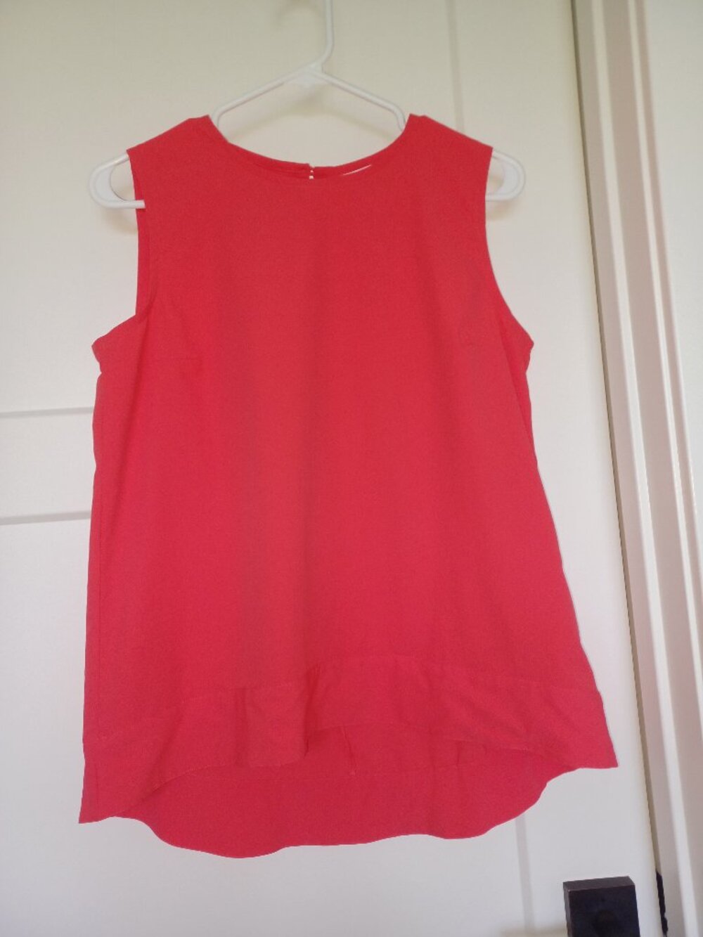 Women's St. Tropez Swing Tank Top Aire Fabric Color Radiant Red MEDIUM